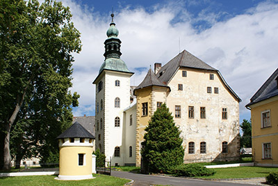 Zámek Janovice