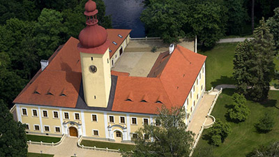 Hrad a zámek Stráž nad Nežárkou