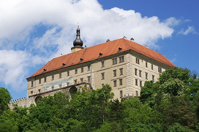 Zámek Náměšt nad Oslavou
