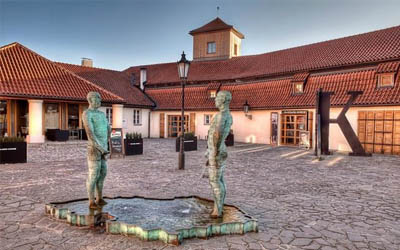Zdroj: www.media-cdn.tripadvisor.com Zdroj: www.media-cdn.tripadvisor.com