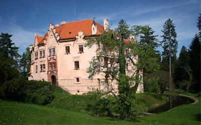 Zámek Vrchotovy Janovice